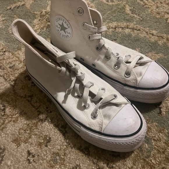 High platform top cream Converse - Picture 3 of 3